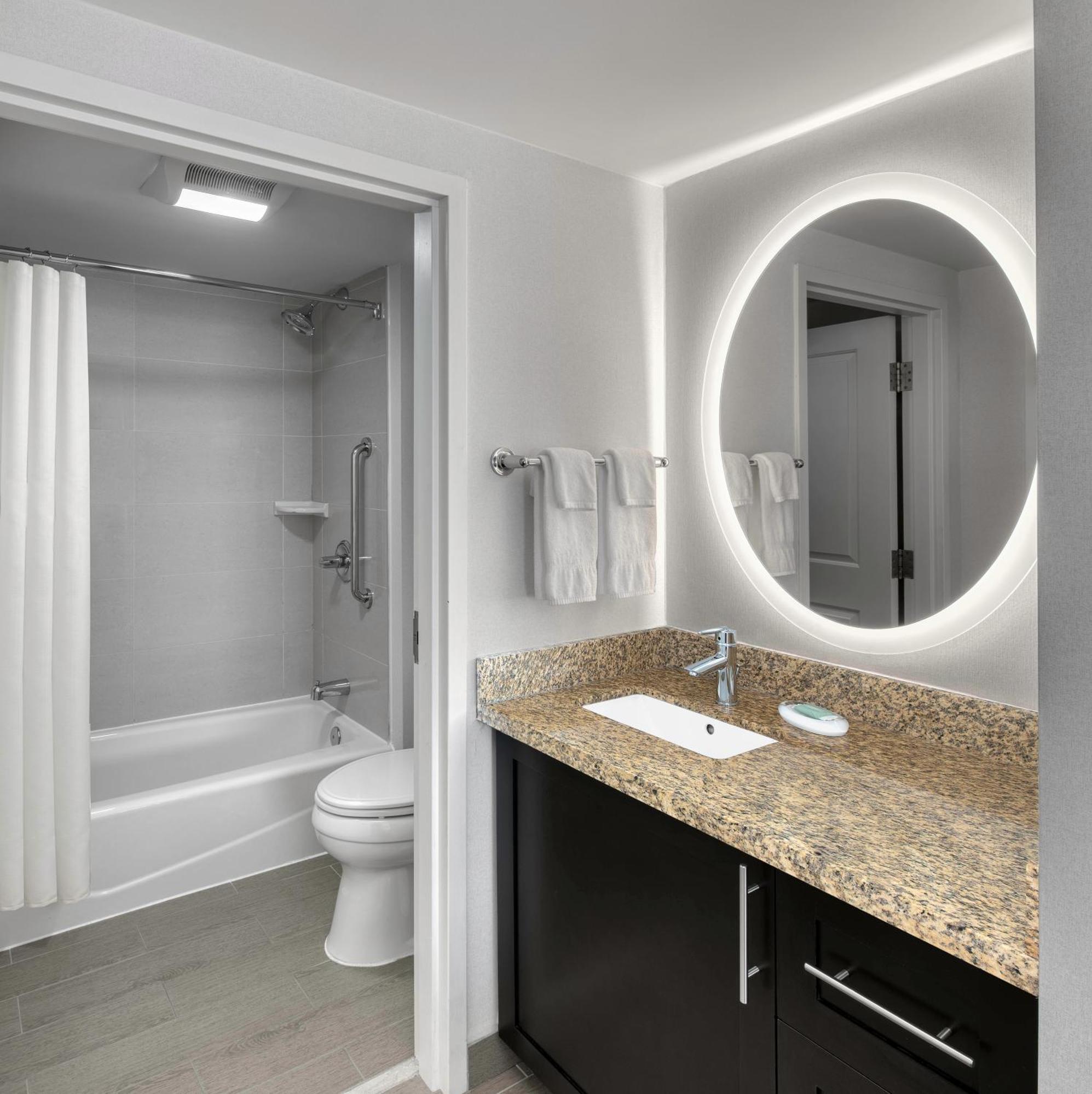 Towneplace Suites By Marriott Σάντμπερι Εξωτερικό φωτογραφία