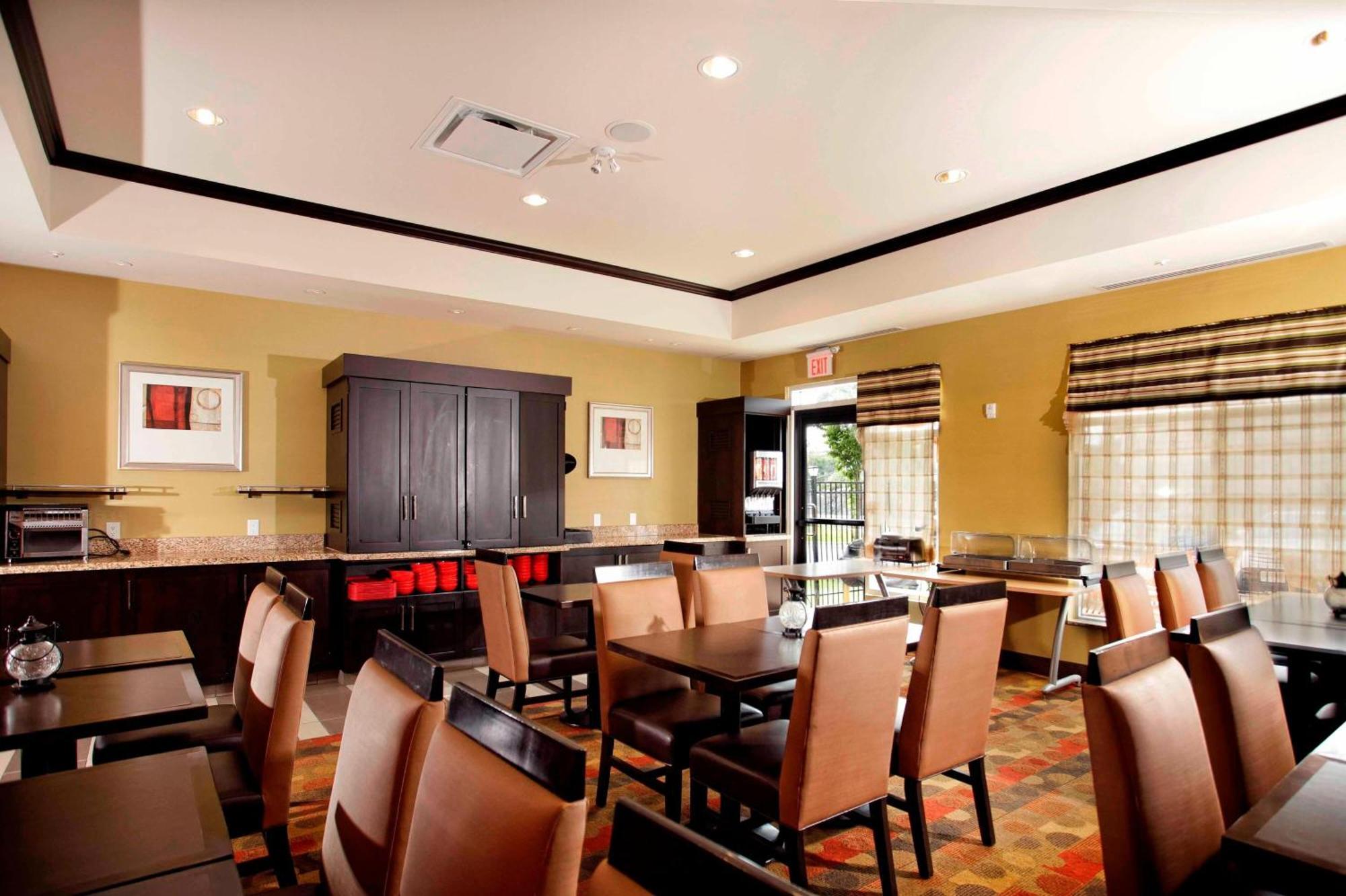 Towneplace Suites By Marriott Σάντμπερι Εξωτερικό φωτογραφία